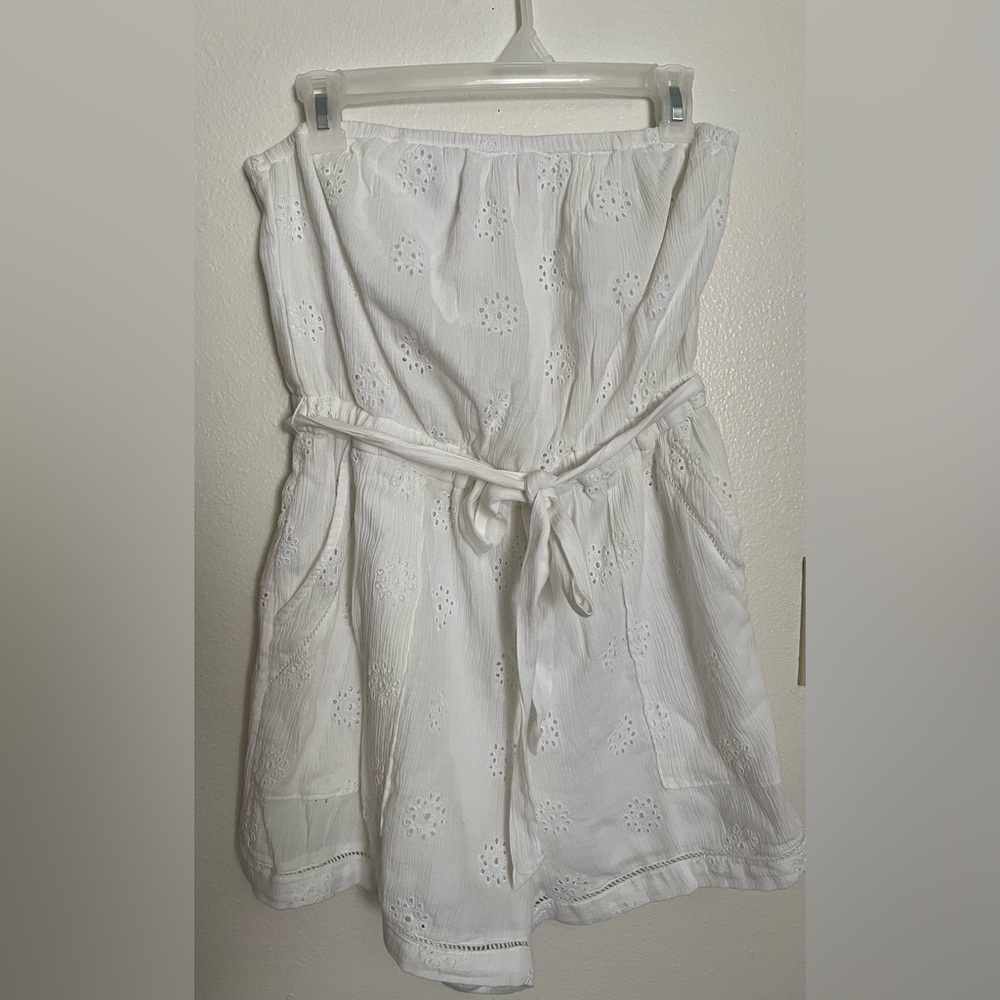 American Eagle Floral Romper